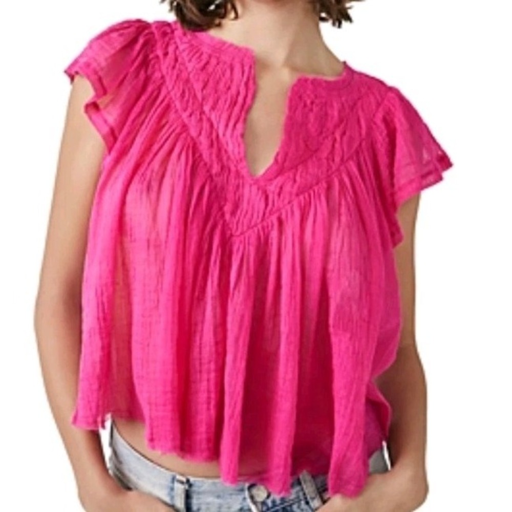 Free People FP One Padma Top Printed V Neck Flutter Sleeve Blouse pink Size 4